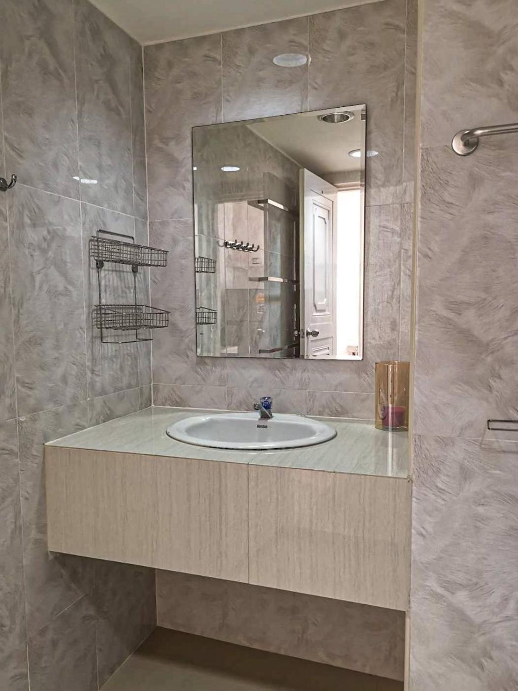Apartamento Tower Resident In The Heart Of Bangkok Shopping Center Makkasan Exterior foto